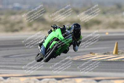 media/Jan-15-2026-Racers Edge (Thu) [[dfebeb70ab]]/3-B Group/Session 2 (Turn 11)/